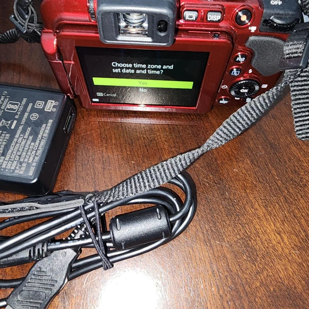 Nikon COOLPIX B700 Red Digital Camera